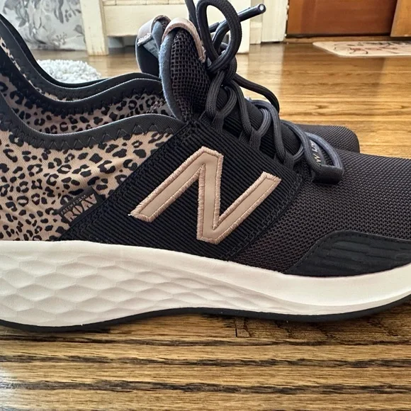 New Balance Women's Black and Brown Fresh Foam Roav Running Sneaker - Picture 5 of 10